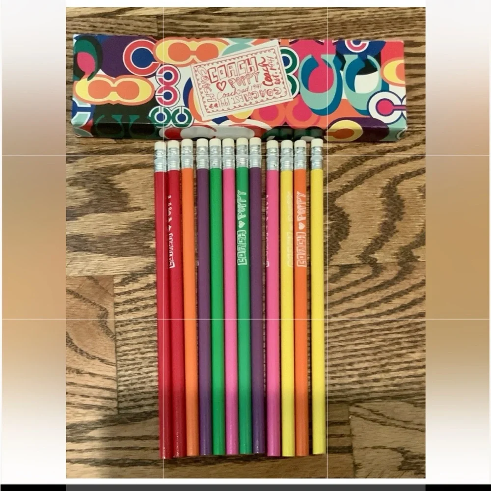 ✏️ COACH POPPY 12 PIECE PENCIL SET ✏️  NWT ✏️